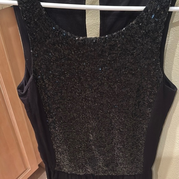 Ella Moss Black Sequin Peplum Tank Top - Picture 4 of 10